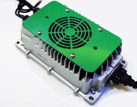 ACES Lithium-Blei-Ladegeräte IP67 ABC900F-2430LA 24V 30Ah - 